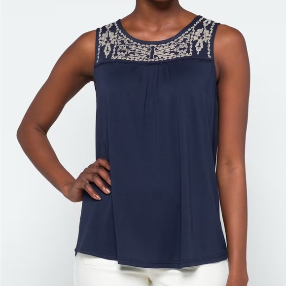 Skies Are Blue Dark Blue Embroidered Blouse - Picture 4 of 4